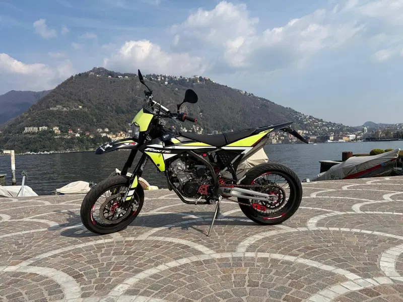 Fantic Motor XMF 125 Motard Performance 4t (2021 - 22) (2)