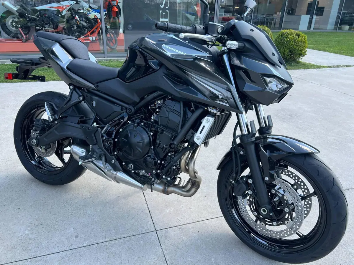 Kawasaki Z 650 S (2026) (4)