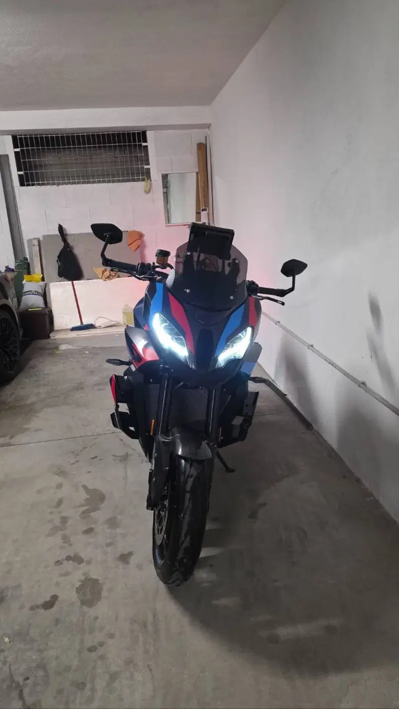 Bmw M 1000 XR (2024 - 26) (5)