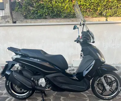 Piaggio Beverly 350 Police ABS-ASR (2018 - 20) usata