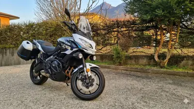 Kawasaki Versys 650 Tourer Plus (2021) usata