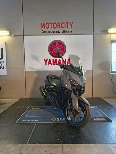 Yamaha X-Max 300 Tech Max (2021 - 24) usata