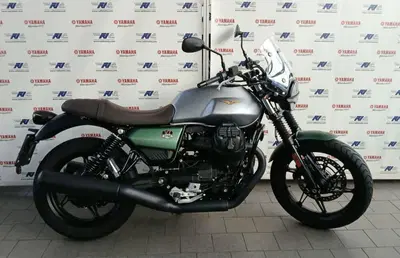 Moto Guzzi V7 Stone Centenario (2021 - 22) usata