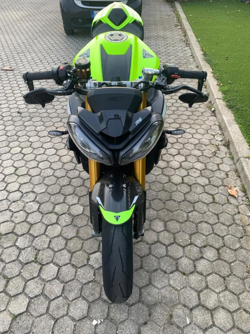 Triumph Street Triple 765 Moto2 Edition (2023 - 24) (6)