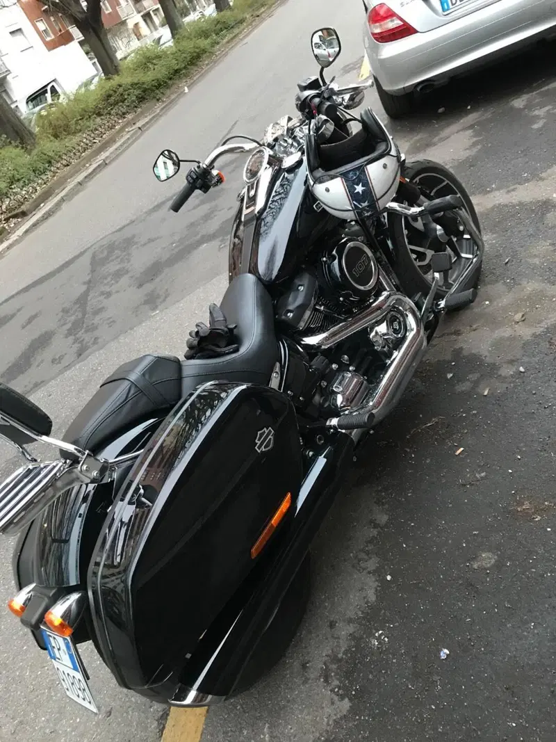 Harley-Davidson Sport Glide (2021 - 25)