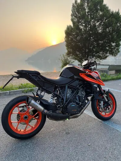 KTM 1290 Super Duke R (2019) usata
