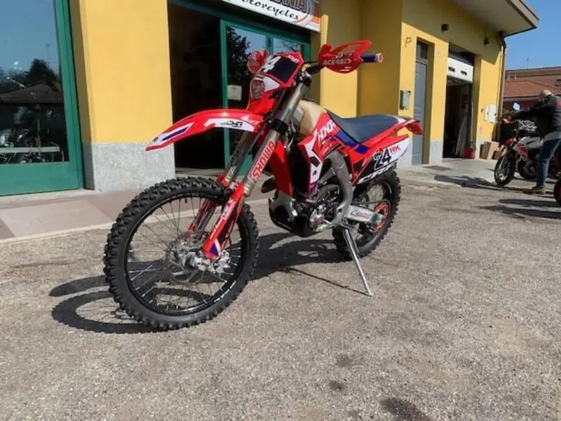 Honda CRF 250R (2017) (8)