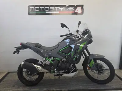 Kawasaki KLE 500 SE (2026) nuova