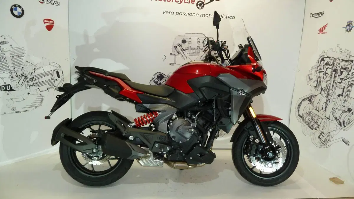 Cyclone RX650 (2025 - 26)
