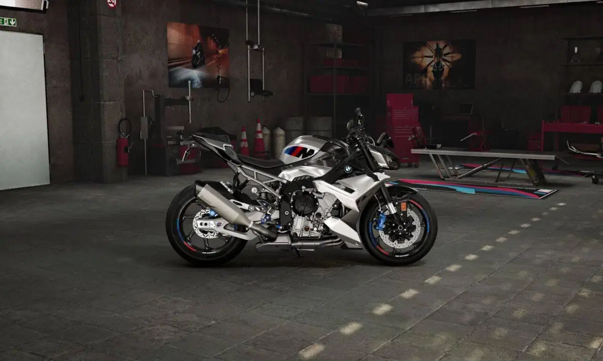 Bmw M 1000 R (2025 - 26)