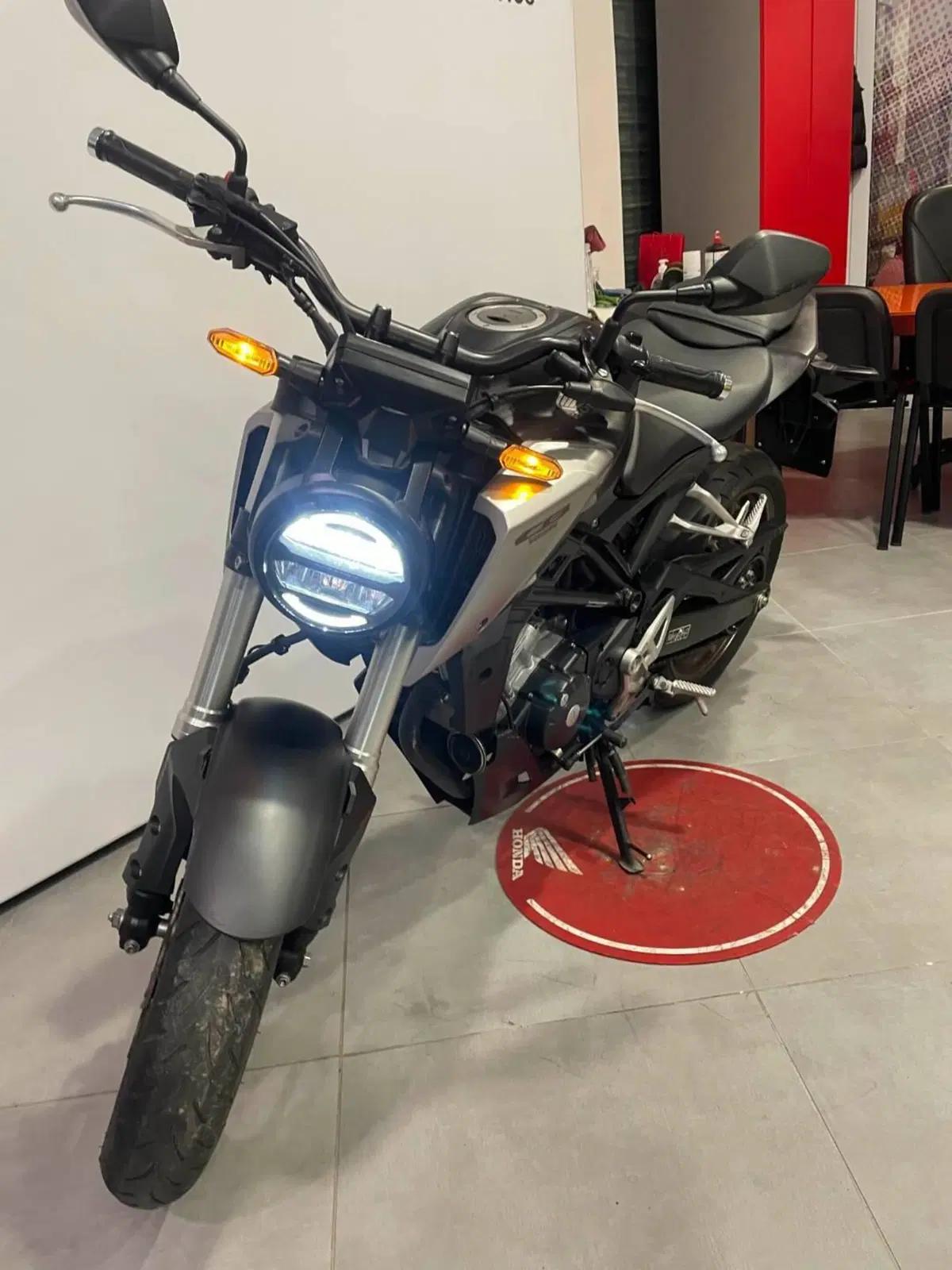 Honda CB 125 R (2018 - 20) (6)