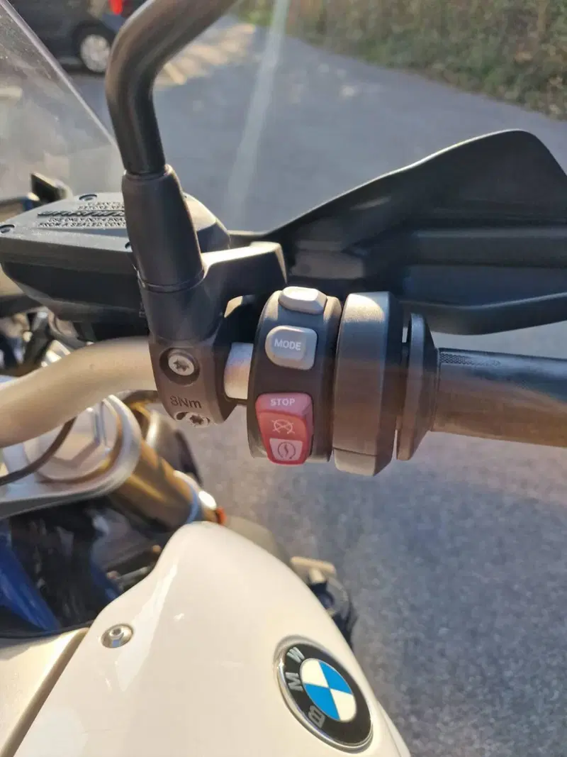 Bmw R 1200 R (2017 - 18) (10)