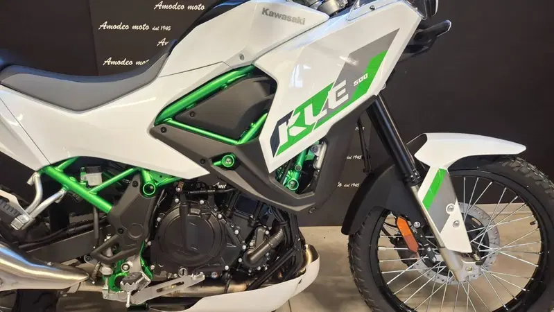 Kawasaki KLE 500 SE (2026) (5)