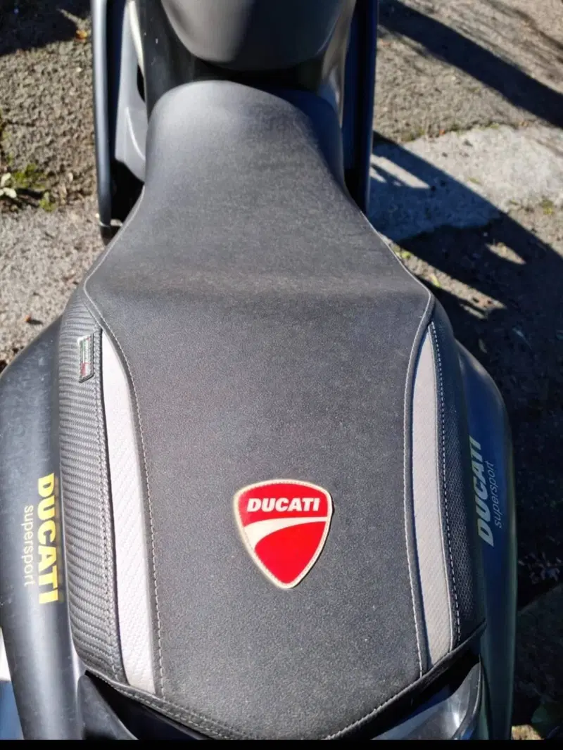 Ducati SuperSport 750 HF I.E.(1999 - 02) (5)