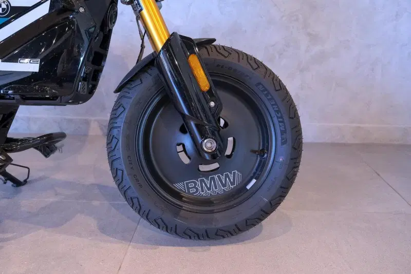 Bmw CE 02 AM (2024 - 26) (4)