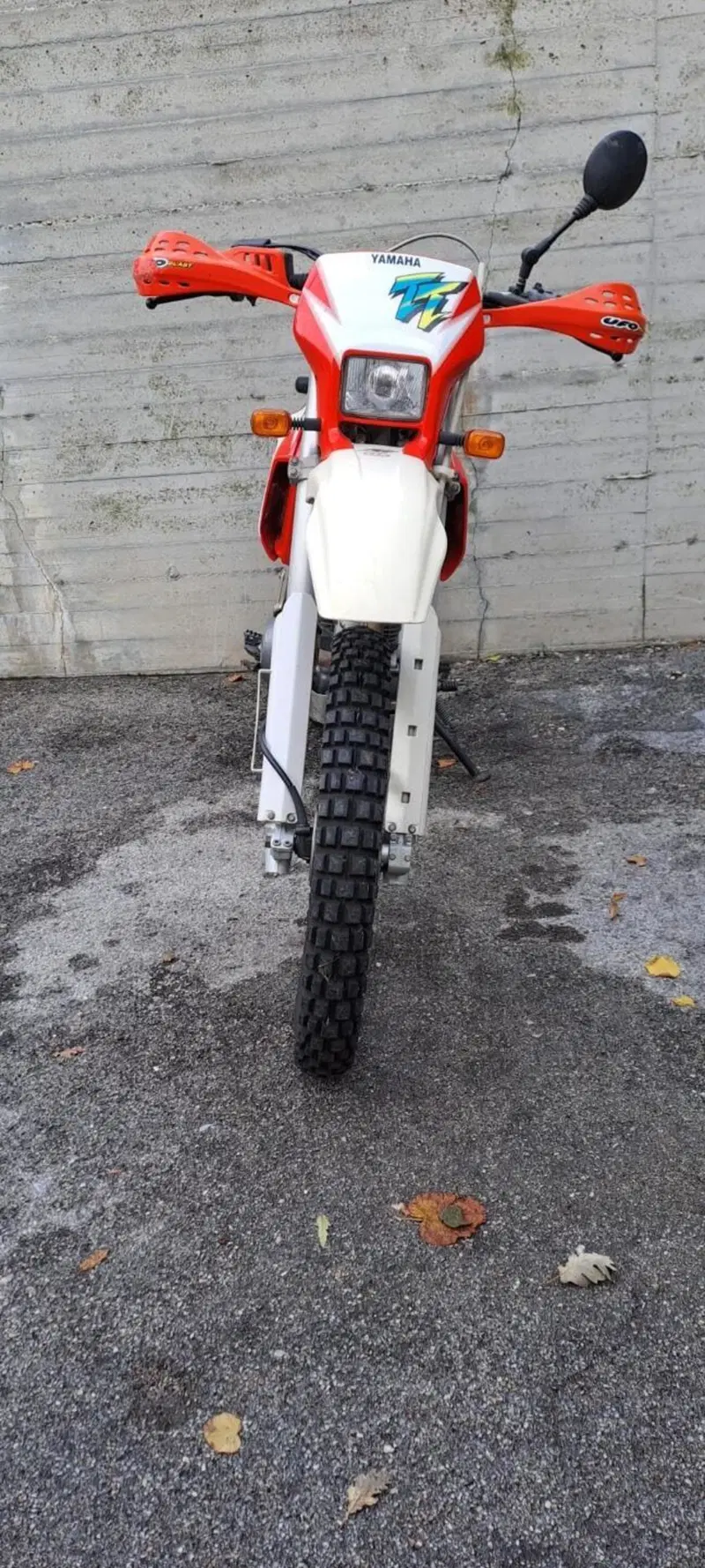 Yamaha TT 600 E (1994 - 03) (4)