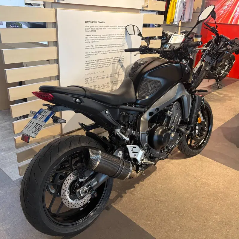 Yamaha MT-09 (2021 - 23) (5)