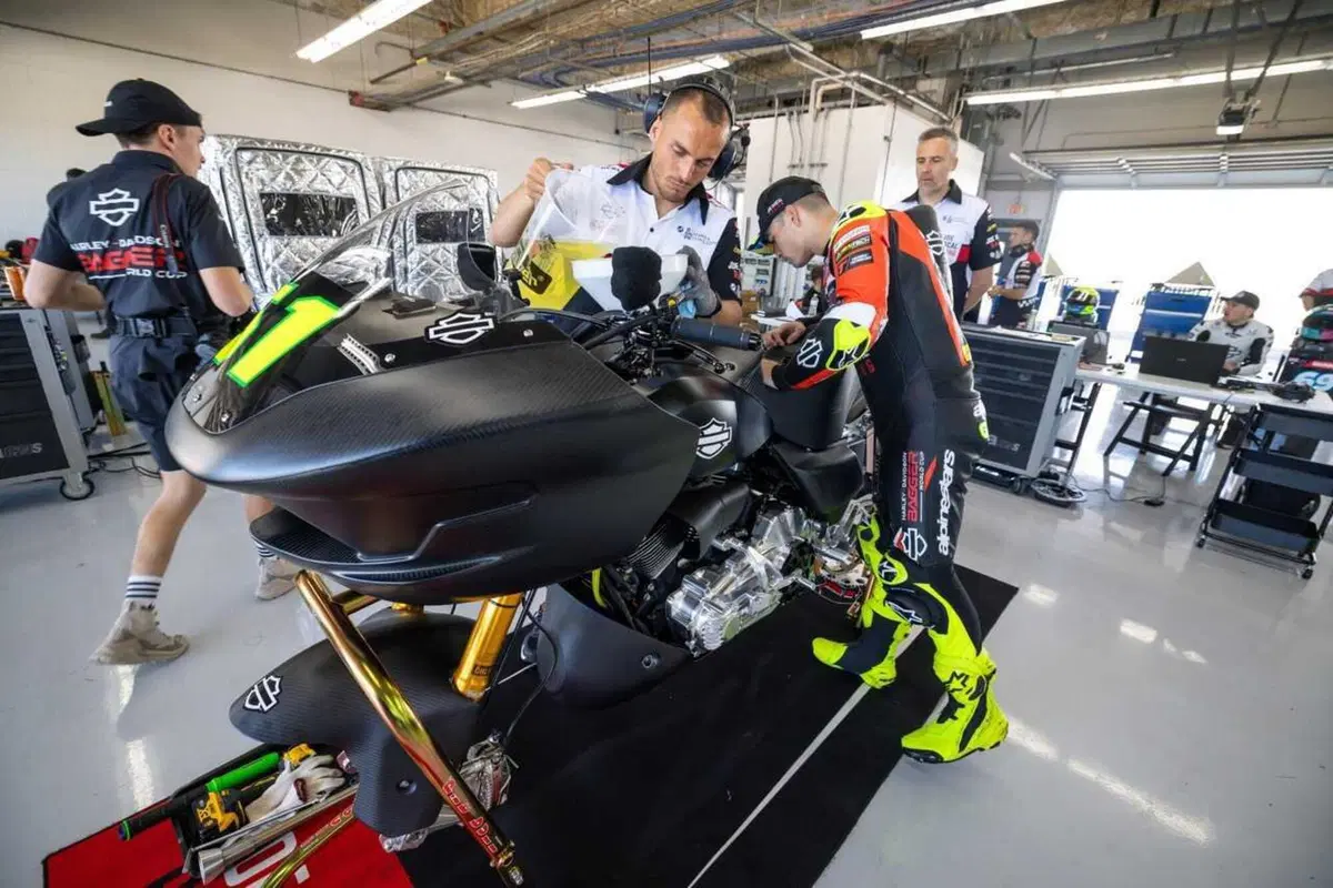Baggers World Cup. Le prime foto dai test di Austin e quella volta che ne abbiamo guidata una... (10)