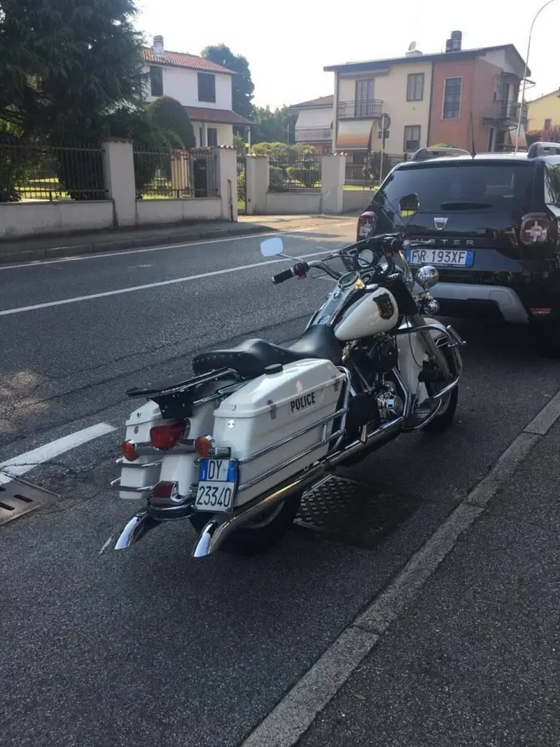 Harley-Davidson  Road King (3)
