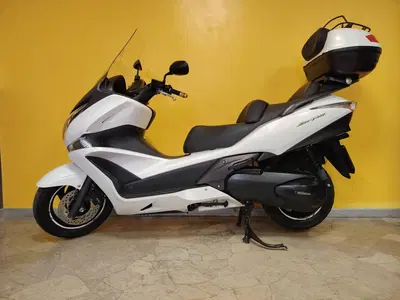 Honda SW-T 400 (2009 - 16) usata