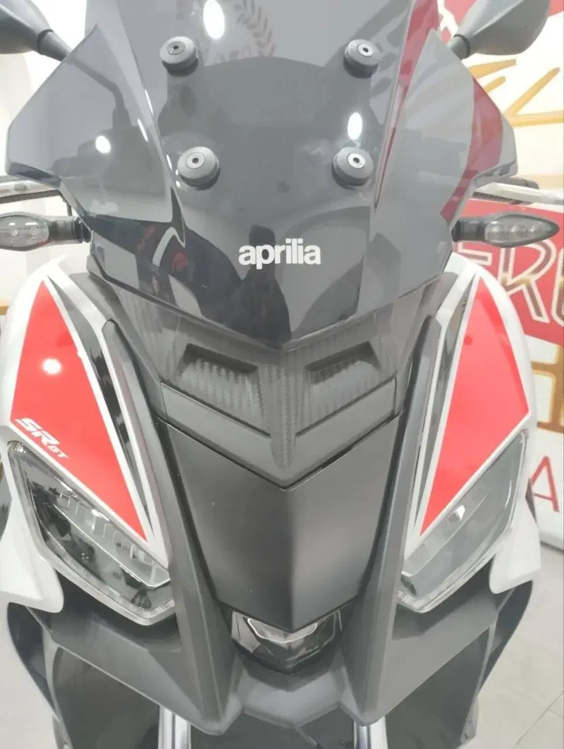 Aprilia SR GT 125 Sport (2025 - 26) (4)