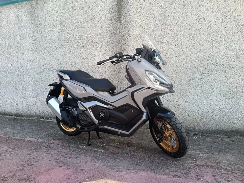 Keeway Motor XDV 125 EVO PRO (2025 - 26) (2)
