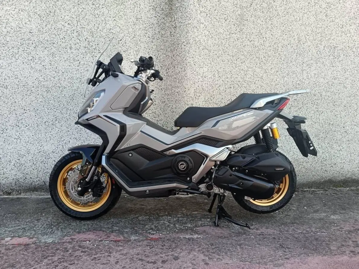 Keeway Motor XDV 125 EVO PRO (2025 - 26) (3)