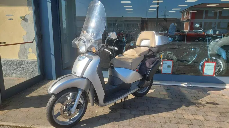 Aprilia Scarabeo 200 (2001 - 04)