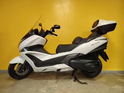 Honda SW-T 400 (2009 - 16) usata