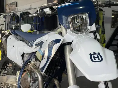 Husqvarna FE 250 (2026) nuova