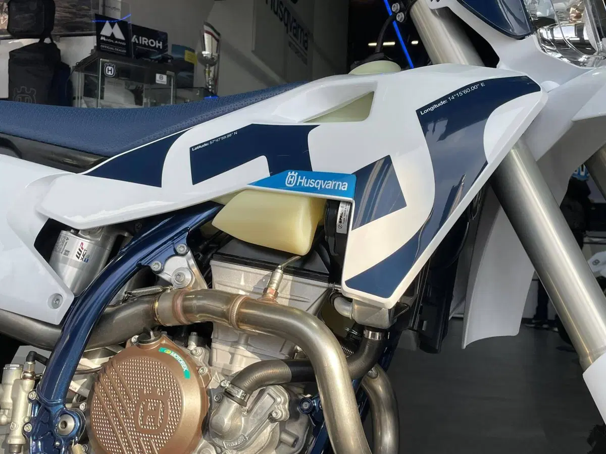 Husqvarna FE 250 (2026) (8)