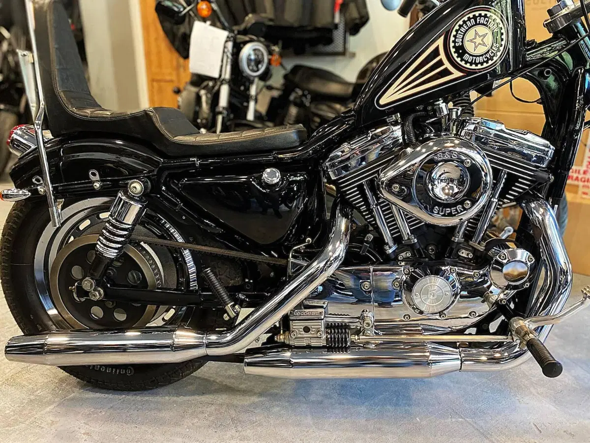 Harley-Davidson 1200 Custom (1995 - 00) - XL 1200C (8)