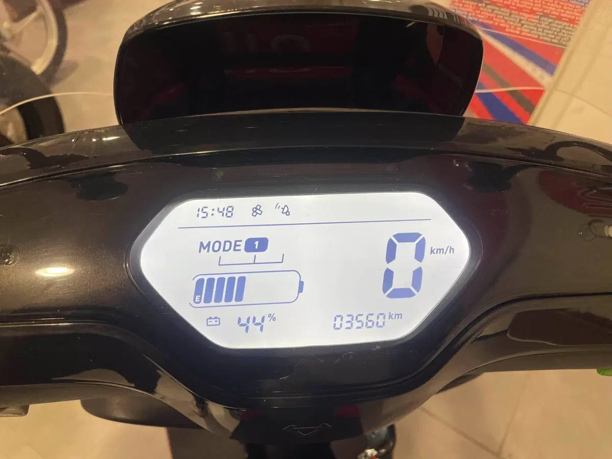 Niu MQi+ Sport SR (2020 - 26) (7)