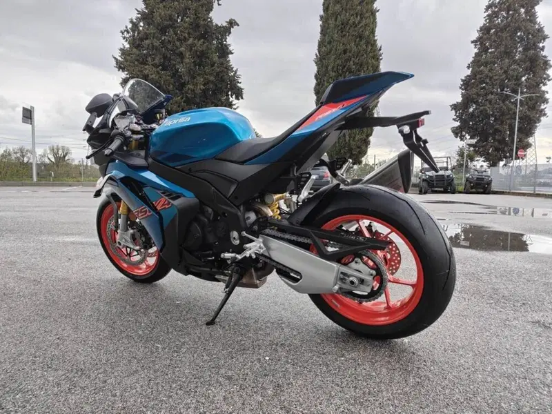 Aprilia RSV4 1100 (2025 - 26) (16)