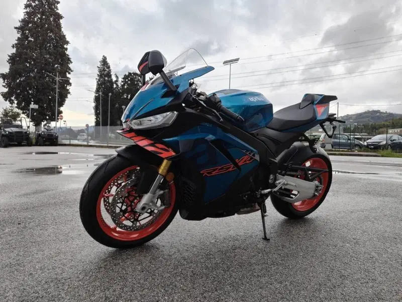 Aprilia RSV4 1100 (2025 - 26) (17)