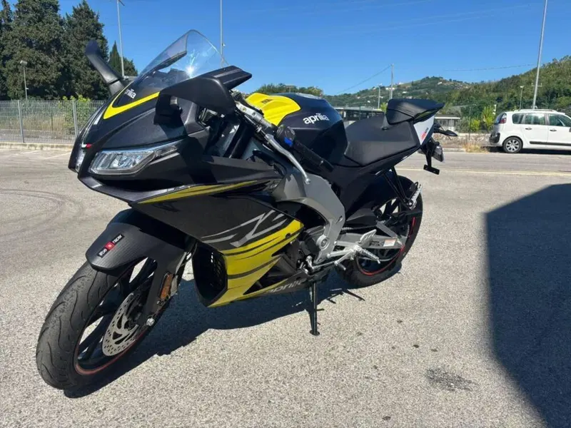 Aprilia RS 125 (2025 - 26) (11)