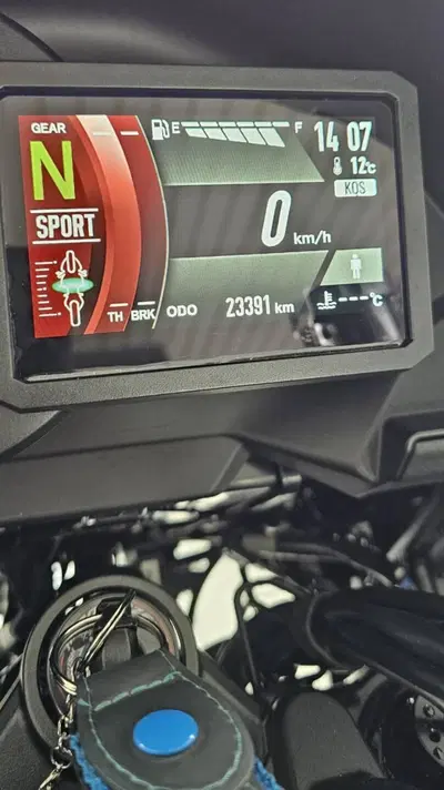 Kawasaki Versys 1000 SE Tourer (2022 - 24) usata