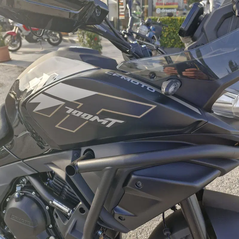 CFMOTO 700MT Adventure (2025 - 26) (21)