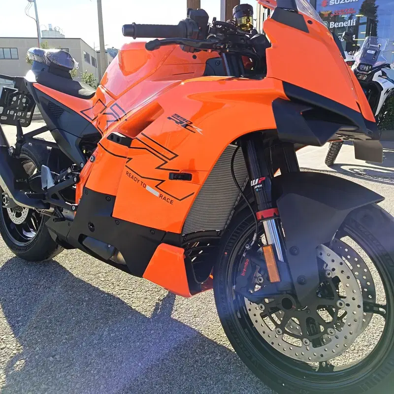 KTM 990 RC R (2026) (20)