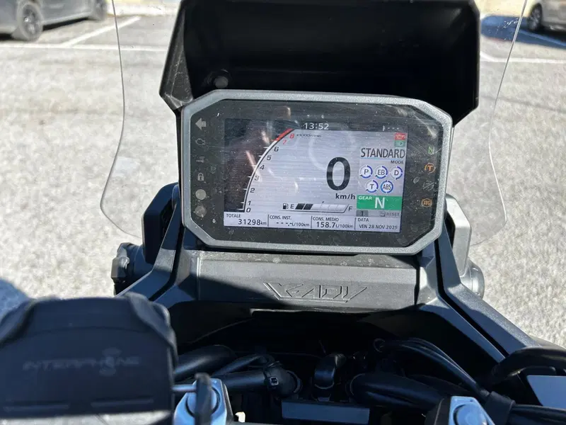 Honda X-ADV 750 DCT Travel (2021 - 24) (4)
