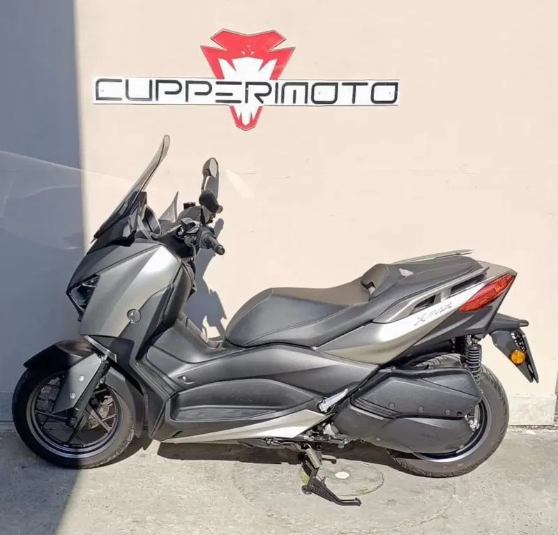 Yamaha X-Max 300 ABS (2017 - 20) (4)