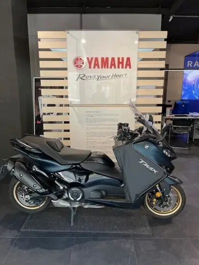 Yamaha T-Max 560 Tech Max (2022 - 24) usata