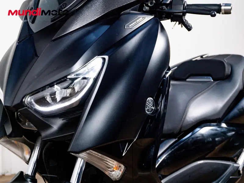 Yamaha X-Max 250 Iron Max ABS (2016) (15)