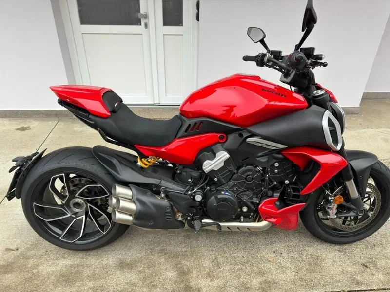 Ducati Diavel V4 (2023 - 26)