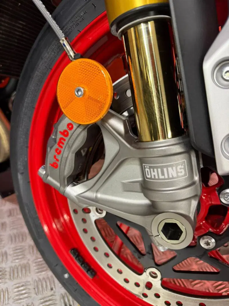 Triumph Street Triple 765 RX (2026) (6)