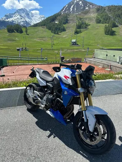 Bmw F 900 R (2021 - 24) usata