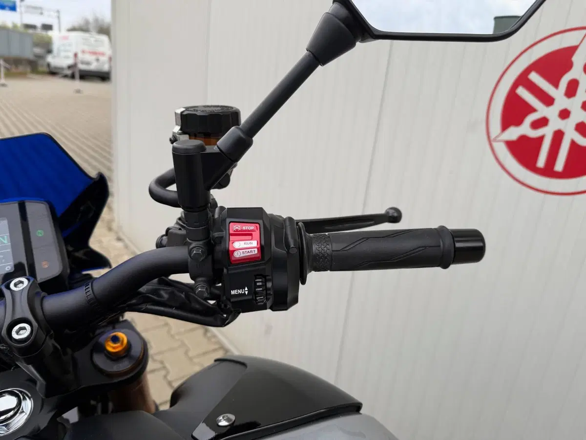 Yamaha MT-09 SP (2021 - 23) (11)