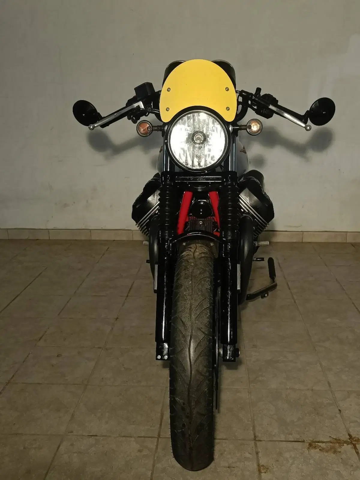 Moto Guzzi V7 III Racer (2017 - 20) (5)