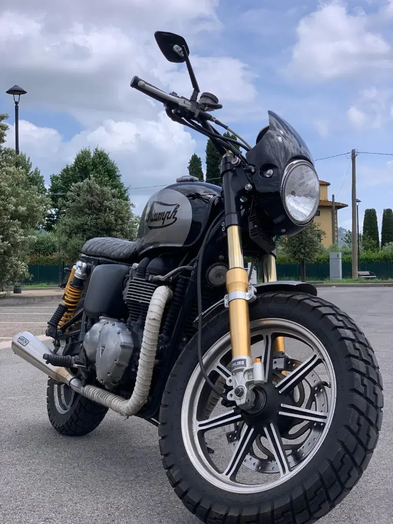 Triumph Bonneville SE (2009 - 13) (8)