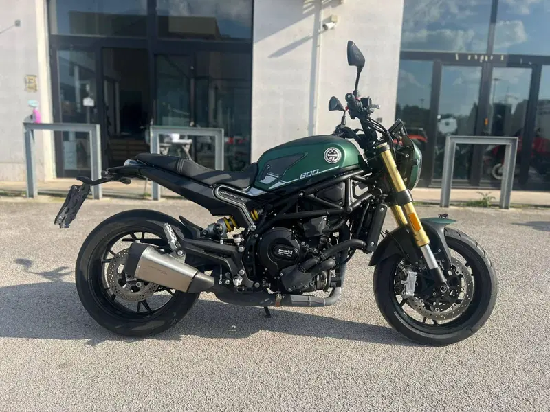 Benelli Leoncino 800 (2022 - 26)